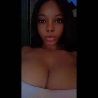 Queenmimi48