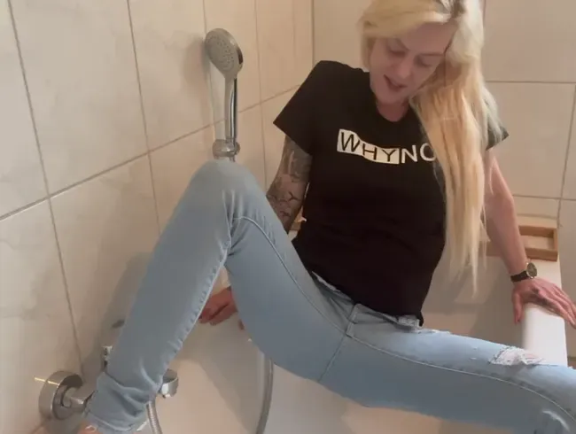 Mein erstes mal NATURSEKT in enganliegender JEANSHOSE!!