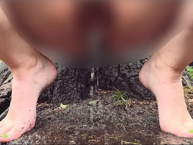 Geilster OUTDOOR PISS EVER!! Natursekt vom Feinsten + MEGA SQUIRT!