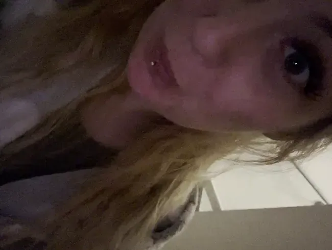 Treppenhausaktion ;P ich musste unbedingt wieder unanständig sein ;P