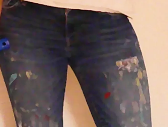 Auf der Baustelle beim Malern in die Hose gepisst.