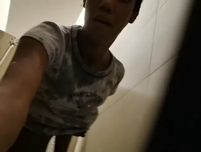 Pissing myself in Public Restroom