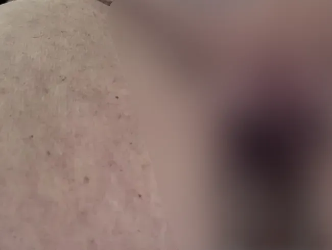 Natursekt Pippi im stehen für meinen Slaven (Zeitlupe für Genießer) (4K)