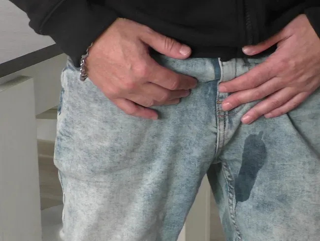Jeans-Piss von Ihm "The Battle"