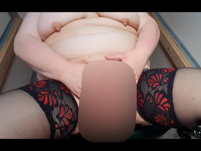 Gynstuhl Wichsen und NS.....extrem nasse Muschi Teil 2