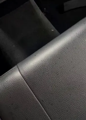 Geil ins Auto gepisst