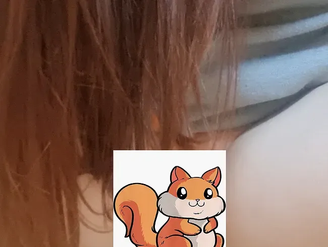 Pissen in die Badewanne aus meiner operierten Pussy