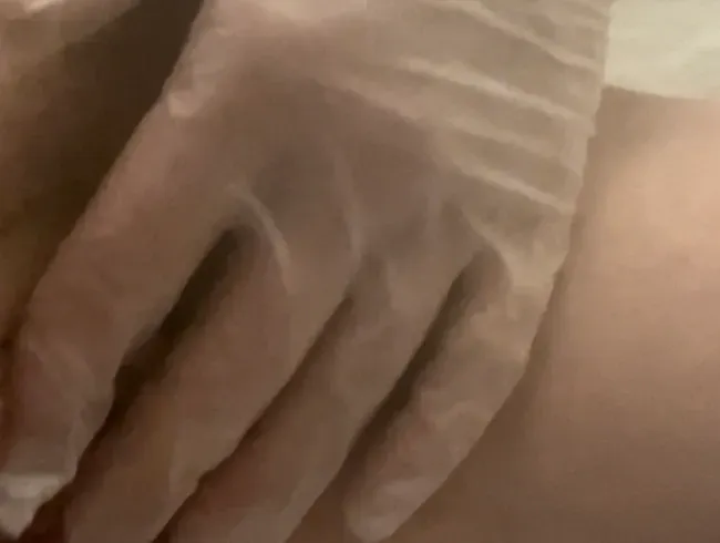 Geil Lospissen und die Muschi ist schon feucht