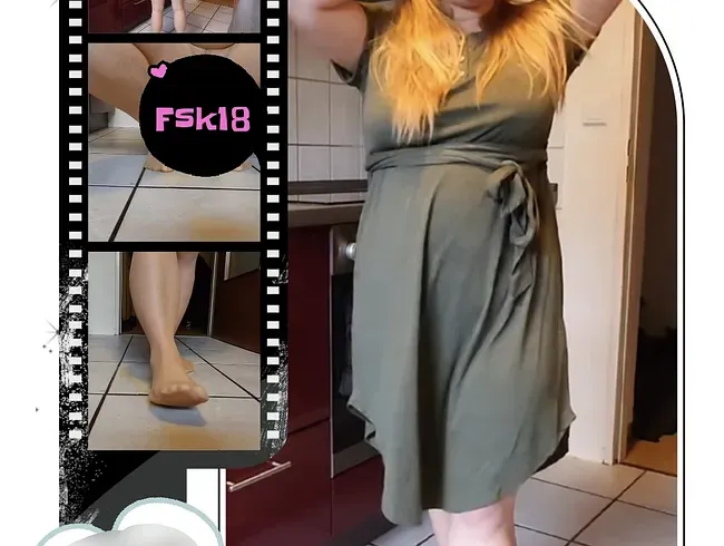 Ich konnte es nicht mehr halten und pinkel in meine neue Nylon