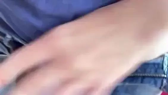 Pipi in Messbecher part3