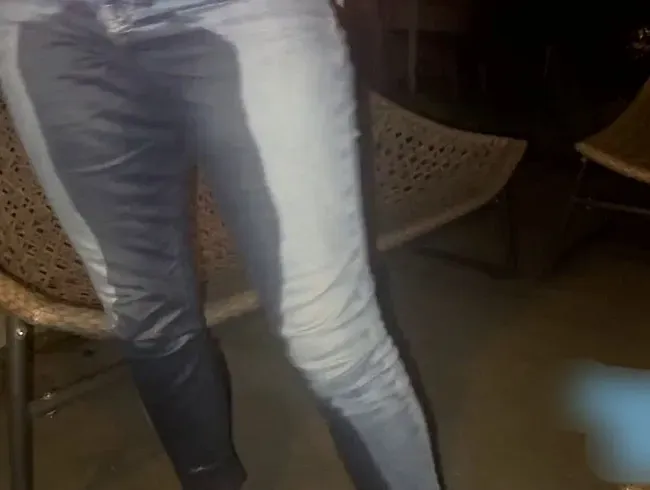 Montags schon die Jeans versaut!