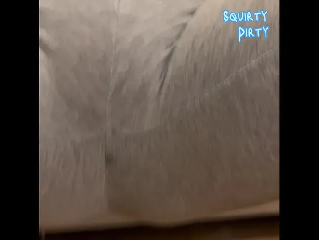 Pisse in meine kurze Leggings