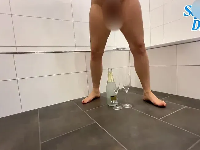 Weil‘s so geil und lecker war habe ich den Sekt gleich nachgefüllt!