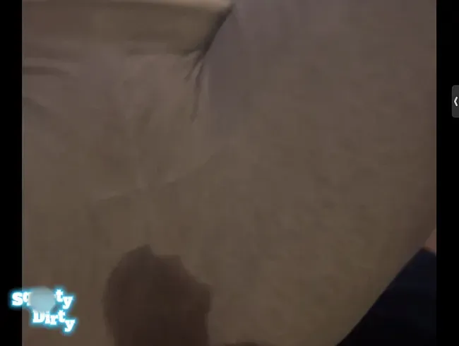 Zuhause beim Sport einfach spontan in meine Hose gepisst