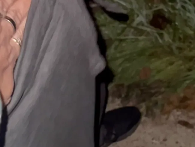 Zum ersten Mal ein Video gedreht und dann gleich ganz versaut mit Piss Spielchen.